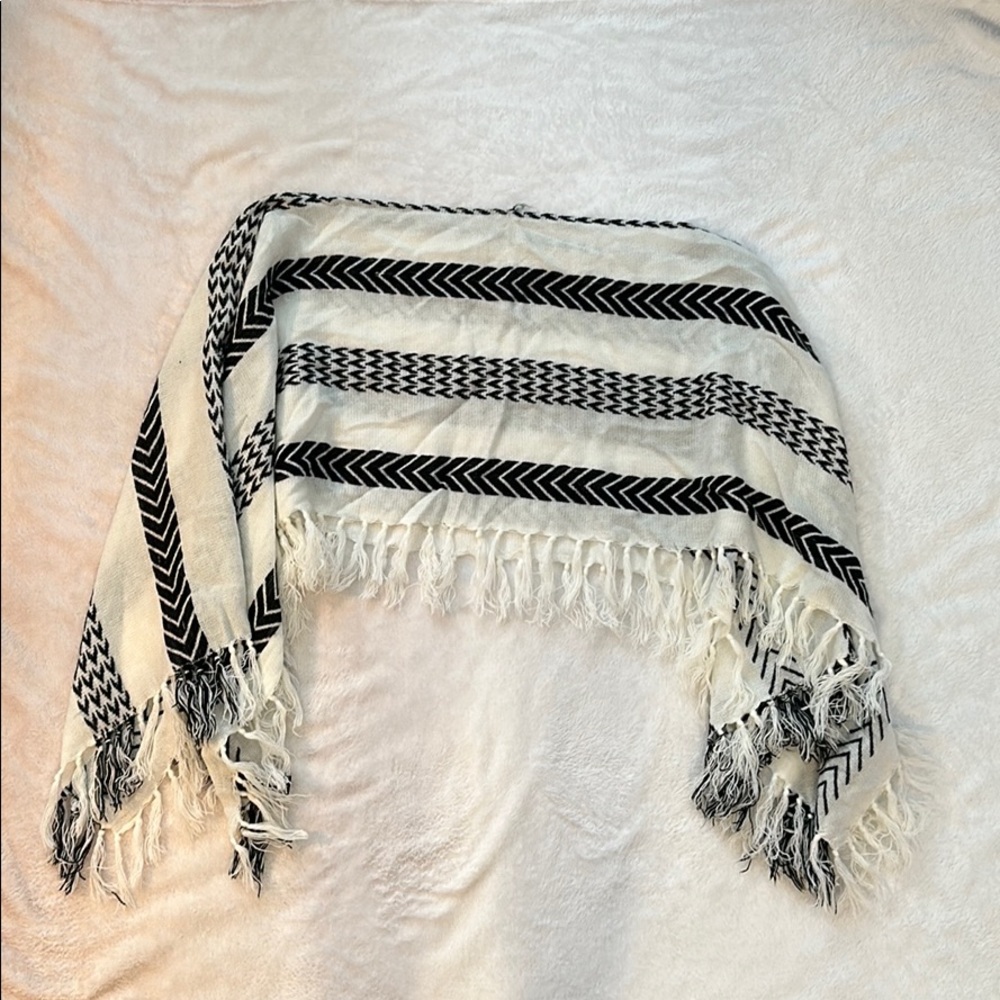 Shawl/poncho
